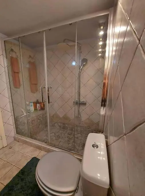Όμορφο, Άνετο Ζεστά Διακοσμημένο Διαμέρισμα Thermi Apartment
