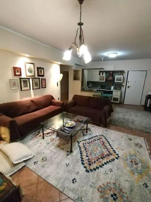 Όμορφο, Άνετο Ζεστά Διακοσμημένο Διαμέρισμα Thermi 0*,